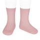 Compra Basic rib short socks PALE PINK en la tienda online Condor. Fabricado en España. Visita la sección Ribbed (62 colours) donde encontrarás más colores y productos que seguro que te enamorarán. Te invitamos a darte una vuelta por nuestra tienda online.