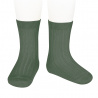 Buy Basic rib short socks LICHEN GREEN in the online store Condor. Made in Spain. Visit the RIBBED SHORT SOCKS section where you will find more colors and products that you will surely fall in love with. We invite you to take a look around our online store.
