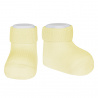 Buy 1x1 ankle socks with folded cuff BUTTER in the online store Condor. Made in Spain. Visit the SPRING COTON BASIC BABY SOCKS section where you will find more colors and products that you will surely fall in love with. We invite you to take a look around our online store.