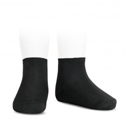 Elastic cotton ankle socks...