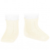 Buy Pattern short socks BEIGE in the online store Condor. Made in Spain. Visit the SPRING COTON BASIC BABY SOCKS section where you will find more colors and products that you will surely fall in love with. We invite you to take a look around our online store.