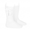 Buy Knee-high socks with grossgrain side bow WHITE in the online store Condor. Made in Spain. Visit the GROSGRAIN BOW SOCKS section where you will find more colors and products that you will surely fall in love with. We invite you to take a look around our online store.