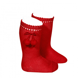 Compra Perle knee high socks with pompoms RED en la tienda online Condor. Fabricado en España. Visita la sección Perlé with pompoms donde encontrarás más colores y productos que seguro que te enamorarán. Te invitamos a darte una vuelta por nuestra tienda online.