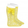 Buy Perle geometric openwork knee high sockswith bow LIMONCELLO in the online store Condor. Made in Spain. Visit the BABY ELASTIC OPENWORK SOCKS section where you will find more colors and products that you will surely fall in love with. We invite you to take a look around our online store.