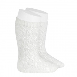 Compra Perle geometric openwork knee high socks CREAM en la tienda online Condor. Fabricado en España. Visita la sección BABY ELASTIC OPENWORK SOCKS donde encontrarás más colores y productos que seguro que te enamorarán. Te invitamos a darte una vuelta por nuestra tienda online.