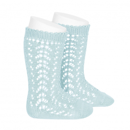 Compra Cotton openwork knee-high socks AQUAMARINE en la tienda online Condor. Fabricado en España. Visita la sección OUTLET donde encontrarás más colores y productos que seguro que te enamorarán. Te invitamos a darte una vuelta por nuestra tienda online.