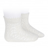 Buy Cotton openwork short socks CREAM in the online store Condor. Made in Spain. Visit the BABY OPENWORK SOCKS section where you will find more colors and products that you will surely fall in love with. We invite you to take a look around our online store.