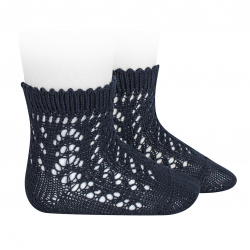 Compra Cotton openwork short socks NAVY BLUE en la tienda online Condor. Fabricado en España. Visita la sección BABY OPENWORK SOCKS donde encontrarás más colores y productos que seguro que te enamorarán. Te invitamos a darte una vuelta por nuestra tienda online.