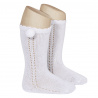 Buy Side openwork perle knee high socks withpompom WHITE in the online store Condor. Made in Spain. Visit the POMPOM BABY SOCKS section where you will find more colors and products that you will surely fall in love with. We invite you to take a look around our online store.