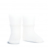 Buy Perle side openwork short socks WHITE in the online store Condor. Made in Spain. Visit the BABY SPIKE OPENWORK SOCKS section where you will find more colors and products that you will surely fall in love with. We invite you to take a look around our online store.