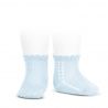 Compra Perle side openwork short socks BABY BLUE en la tienda online Condor. Fabricado en España. Visita la sección BABY SPIKE OPENWORK SOCKS donde encontrarás más colores y productos que seguro que te enamorarán. Te invitamos a darte una vuelta por nuestra tienda online.