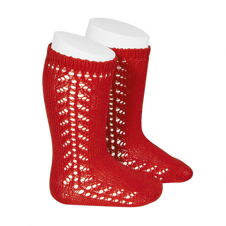 Compra Side openwork knee-high warm-cotton socks RED en la tienda online Condor. Fabricado en España. Visita la sección WARM OPENWORK BABY SOCKS donde encontrarás más colores y productos que seguro que te enamorarán. Te invitamos a darte una vuelta por nuestra tienda online.