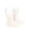 Buy Baby side openwork short socks CREAM in the online store Condor. Made in Spain. Visit the WARM OPENWORK BABY SOCKS section where you will find more colors and products that you will surely fall in love with. We invite you to take a look around our online store.