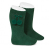 Buy Warm cotton knee-high socks with pompoms BOTTLE GREEN in the online store Condor. Made in Spain. Visit the POMPOM WARM BABY SOCKS section where you will find more colors and products that you will surely fall in love with. We invite you to take a look around our online store.