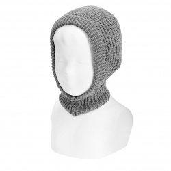 Buy English rib stitch balaclava LIGHT GREY in the online store Condor. Made in Spain. Visit the ACCESSORIES FOR KIDS section where you will find more colors and products that you will surely fall in love with. We invite you to take a look around our online store.