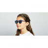 Buy Sunglasses kids from 5 to 10 years NAVY BLUE in the online store Condor. Made in Spain. Visit the IZIPIZI section where you will find more colors and products that you will surely fall in love with. We invite you to take a look around our online store.