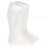 Buy Knee high socks with organza bow CREAM in the online store Condor. Made in Spain. Visit the LACE AND TULLE SOCKS section where you will find more colors and products that you will surely fall in love with. We invite you to take a look around our online store.