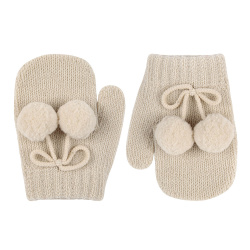 Compra One-finger baby mittens with pompoms LINEN en la tienda online Condor. Fabricado en España. Visita la sección Accessories for baby donde encontrarás más colores y productos que seguro que te enamorarán. Te invitamos a darte una vuelta por nuestra tienda online.