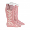 Buy Side openwork warm cotton knee socks with bow PALE PINK in the online store Condor. Made in Spain. Visit the WARM OPENWORK BABY SOCKS section where you will find more colors and products that you will surely fall in love with. We invite you to take a look around our online store.