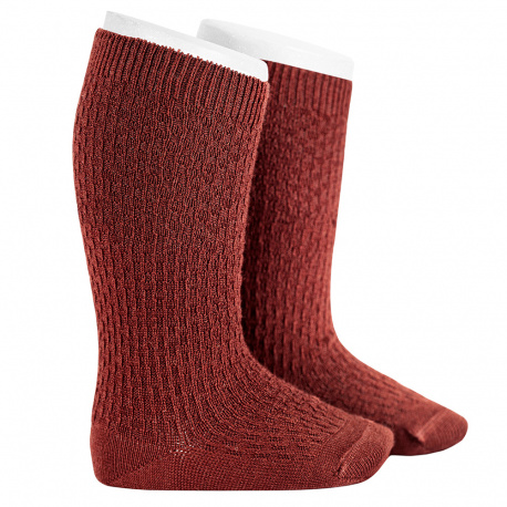 Buy Merino wool-blend patterned knee socks GRANET in the online store Condor. Made in Spain. Visit the PATTERNED BABY SOCKS section where you will find more colors and products that you will surely fall in love with. We invite you to take a look around our online store.