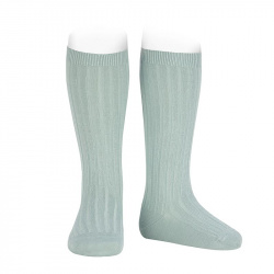 Buy Basic rib knee high socks SEA MIST in the online store Condor. Made in Spain. Visit the KNEE-HIGH RIBBED SOCKS section where you will find more colors and products that you will surely fall in love with. We invite you to take a look around our online store.