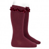 Buy Knee socks with velvet ruffle cuff GARNET in the online store Condor. Made in Spain. Visit the GIRL SPECIAL SOCKS section where you will find more colors and products that you will surely fall in love with. We invite you to take a look around our online store.