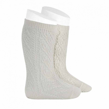 Buy Openwork extrafine perle knee socks CREAM in the online store Condor. Made in Spain. Visit the EXTRAFINE OPENWORK SOCKS section where you will find more colors and products that you will surely fall in love with. We invite you to take a look around our online store.