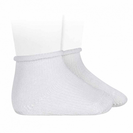 Buy Perle baby socks with rolled cuff WHITE in the online store Condor. Made in Spain. Visit the PERLE BABY SOCKS section where you will find more colors and products that you will surely fall in love with. We invite you to take a look around our online store.
