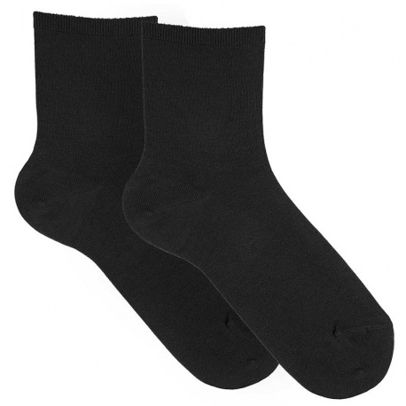 Buy Modal loose fitting socks for women BLACK in the online store Condor. Made in Spain. Visit the WOMAN SPRING SOCKS section where you will find more colors and products that you will surely fall in love with. We invite you to take a look around our online store.