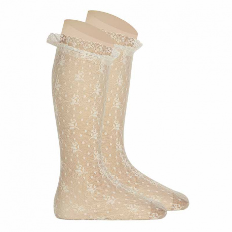 Buy Ceremony silk lace knee high tights BEIGE in the online store Condor. Made in Spain. Visit the CEREMONY FOR GIRL section where you will find more colors and products that you will surely fall in love with. We invite you to take a look around our online store.