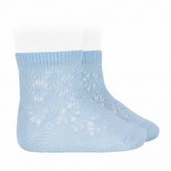 Compra Perle cotton socks with geometric openwork BABY BLUE en la tienda online Condor. Fabricado en España. Visita la sección BABY ELASTIC OPENWORK SOCKS donde encontrarás más colores y productos que seguro que te enamorarán. Te invitamos a darte una vuelta por nuestra tienda online.