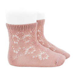 Buy Perle cotton socks with geometric openwork OLD ROSE in the online store Condor. Made in Spain. Visit the BABY ELASTIC OPENWORK SOCKS section where you will find more colors and products that you will surely fall in love with. We invite you to take a look around our online store.