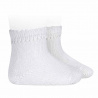Compra Perle cotton socks with openwork cuff WHITE en la tienda online Condor. Fabricado en España. Visita la sección PERLE BABY SOCKS donde encontrarás más colores y productos que seguro que te enamorarán. Te invitamos a darte una vuelta por nuestra tienda online.