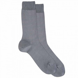 Buy Loose fitting cotton socks for men SMOKE in the online store Condor. Made in Spain. Visit the SPRING MAN SOCKS section where you will find more colors and products that you will surely fall in love with. We invite you to take a look around our online store.