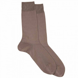 Buy Loose fitting cotton socks for men MINK in the online store Condor. Made in Spain. Visit the SPRING MAN SOCKS section where you will find more colors and products that you will surely fall in love with. We invite you to take a look around our online store.