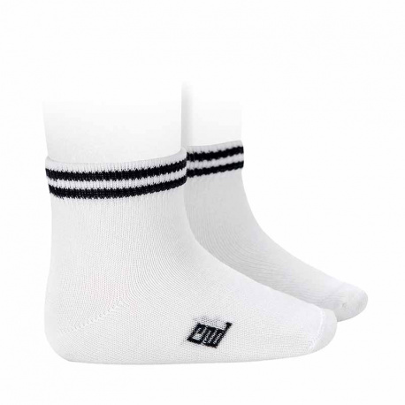 Buy Ankle sport socks with stripes WHITE/NAVY in the online store Condor. Made in Spain. Visit the SPORT SOCKS section where you will find more colors and products that you will surely fall in love with. We invite you to take a look around our online store.