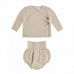 Compra Sand stitch set (sweater + culotte) LINEN en la tienda online Condor. Fabricado en España. Visita la sección Knitwear set donde encontrarás más colores y productos que seguro que te enamorarán. Te invitamos a darte una vuelta por nuestra tienda online.