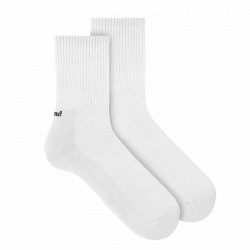 Buy Men terry sole sport socks WHITE in the online store Condor. Made in Spain. Visit the MAN SPORT AND HOMEWEAR SOCKS section where you will find more colors and products that you will surely fall in love with. We invite you to take a look around our online store.