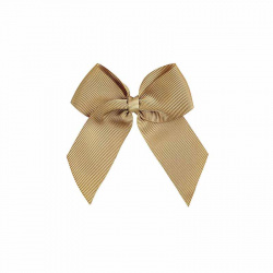 Buy Hair clip with small grosgrain bow (6cm) MUSTARD in the online store Condor. Made in Spain. Visit the HAIR ACCESSORIES section where you will find more colors and products that you will surely fall in love with. We invite you to take a look around our online store.