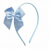 Buy Tthin headband with grosgrain bow BABY BLUE in the online store Condor. Made in Spain. Visit the HAIR ACCESSORIES section where you will find more colors and products that you will surely fall in love with. We invite you to take a look around our online store.