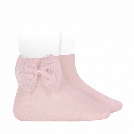 Buy Ankle socks with tulle bow PINK in the online store Condor. Made in Spain. Visit the LACE AND TULLE SOCKS section where you will find more colors and products that you will surely fall in love with. We invite you to take a look around our online store.