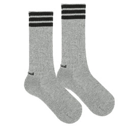 Buy 3-stripes sport knee socks, terry sole LIGHT GREY in the online store Condor. Made in Spain. Visit the FANCY CHILDREN SOCKS section where you will find more colors and products that you will surely fall in love with. We invite you to take a look around our online store.