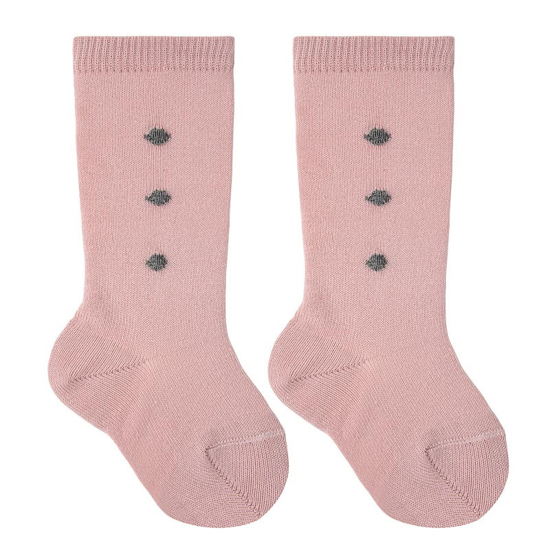 Buy Bobble knee socks PALE PINK in the online store Condor. Made in Spain. Visit the FANCY BABY SOCKS section where you will find more colors and products that you will surely fall in love with. We invite you to take a look around our online store.