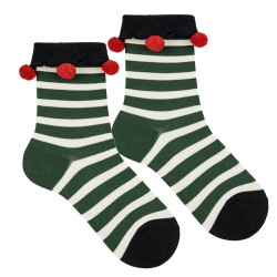 Compra Christmas elf boot socks BOTTLE GREEN en la tienda online Condor. Fabricado en España. Visita la sección CHRISTMAS donde encontrarás más colores y productos que seguro que te enamorarán. Te invitamos a darte una vuelta por nuestra tienda online.