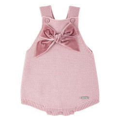 Buy Garter stitch baby rompers with velvet bow PALE PINK in the online store Condor. Made in Spain. Visit the AUTUMN-WINTER KNITWEAR section where you will find more colors and products that you will surely fall in love with. We invite you to take a look around our online store.