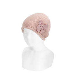 Compra Merino wool-blend knit hat with grosgrain bow NUDE en la tienda online Condor. Fabricado en España. Visita la sección SALES donde encontrarás más colores y productos que seguro que te enamorarán. Te invitamos a darte una vuelta por nuestra tienda online.
