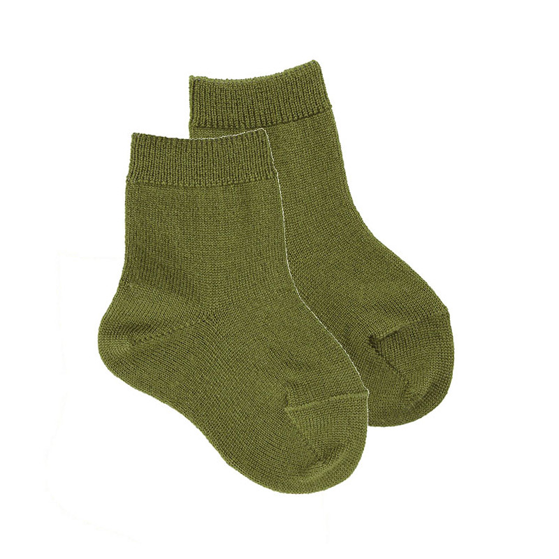 Buy Merino wool-blend short socks MOSS in the online store Condor. Made in Spain. Visit the BASIC WOOL BABY SOCKS section where you will find more colors and products that you will surely fall in love with. We invite you to take a look around our online store.
