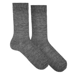 Buy Merino wool-blend socks for men LIGHT GREY in the online store Condor. Made in Spain. Visit the AUTUMN-WINTER MAN SOCKS section where you will find more colors and products that you will surely fall in love with. We invite you to take a look around our online store.