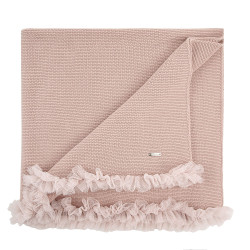 Buy Garter stitch shawl with tulle PALE PINK in the online store Condor. Made in Spain. Visit the SHAWLS section where you will find more colors and products that you will surely fall in love with. We invite you to take a look around our online store.