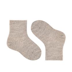 Compra Merino wool-blend short socks NOUGAT en la tienda online Condor. Fabricado en España. Visita la sección BASIC WOOL BABY SOCKS donde encontrarás más colores y productos que seguro que te enamorarán. Te invitamos a darte una vuelta por nuestra tienda online.